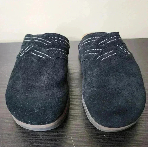 Clarks Brynn Glide Mule Sandal, Women's Size 6.5 M, Black Suede MSRP $85 - Picture 2 of 6